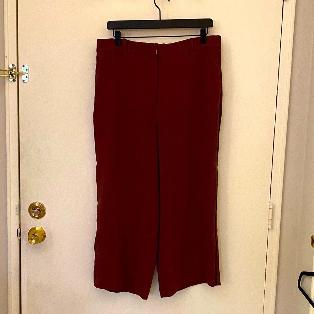 Ann Taylor Cropped Pants